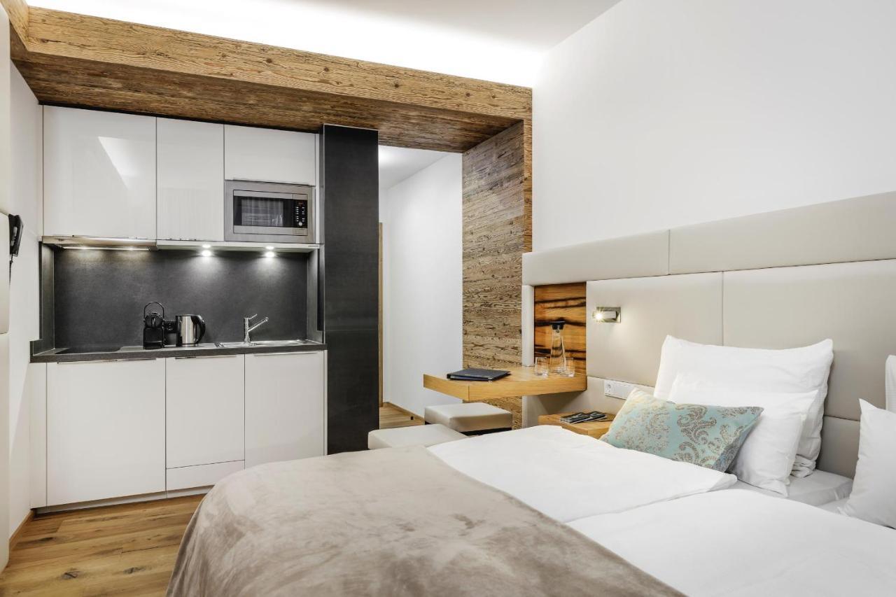 Alpinlounge Raetia Appartements Ischgl Exterior foto